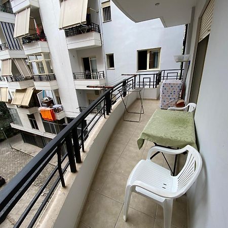 Liam Apartments Vlorë Buitenkant foto