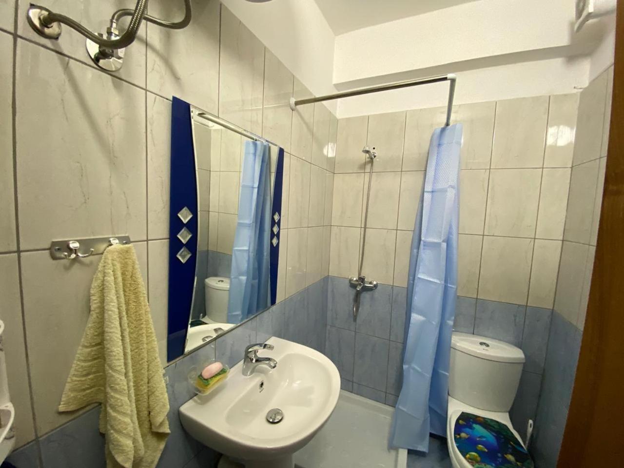 Liam Apartments Vlorë Buitenkant foto